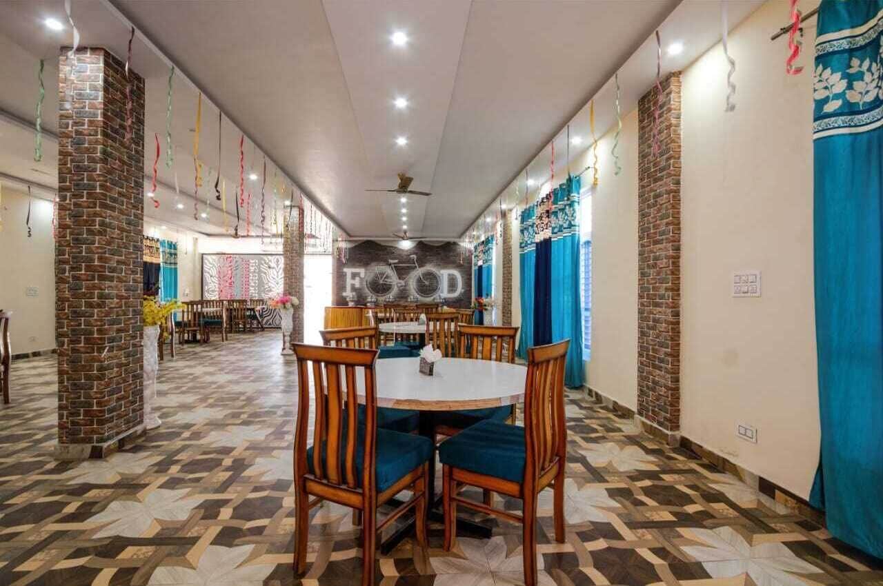 Hotel Roop