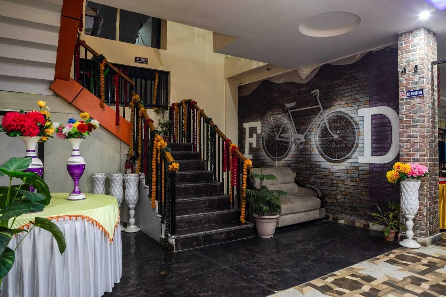 Hotel Roop