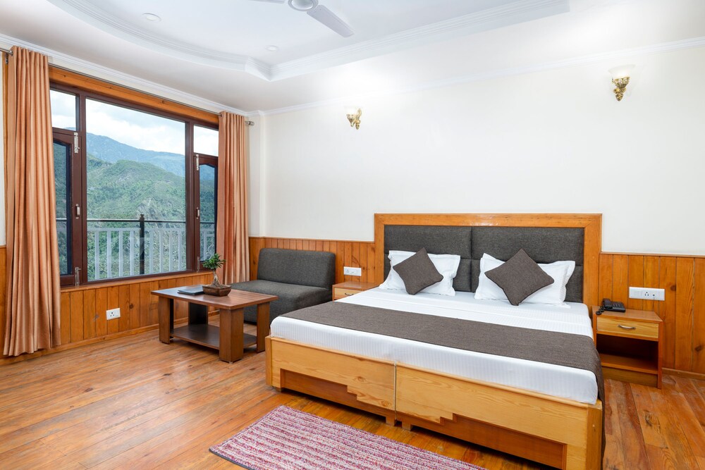 The Posh Hotel
