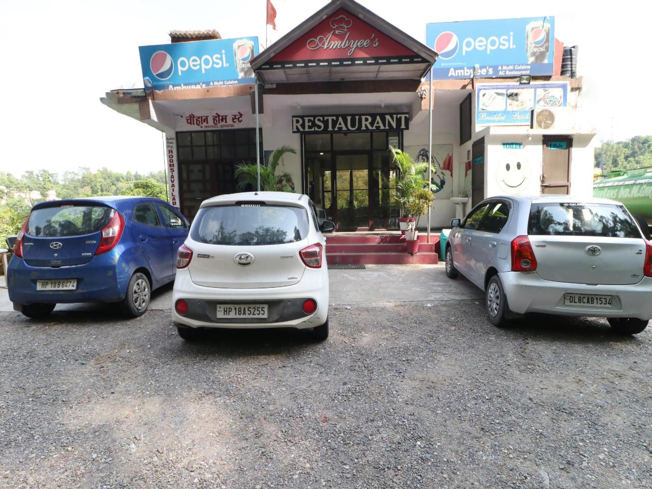 Chauhan Home Stay by OYO Rooms
