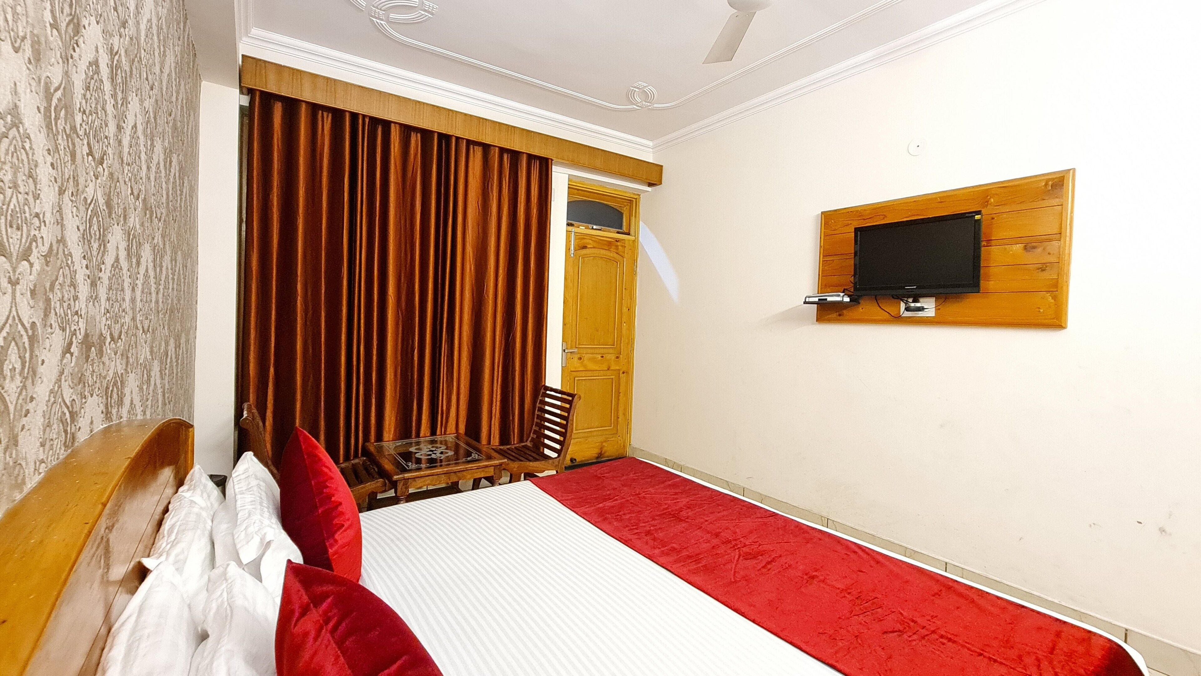 Hotel Chand Himalayan Brothers