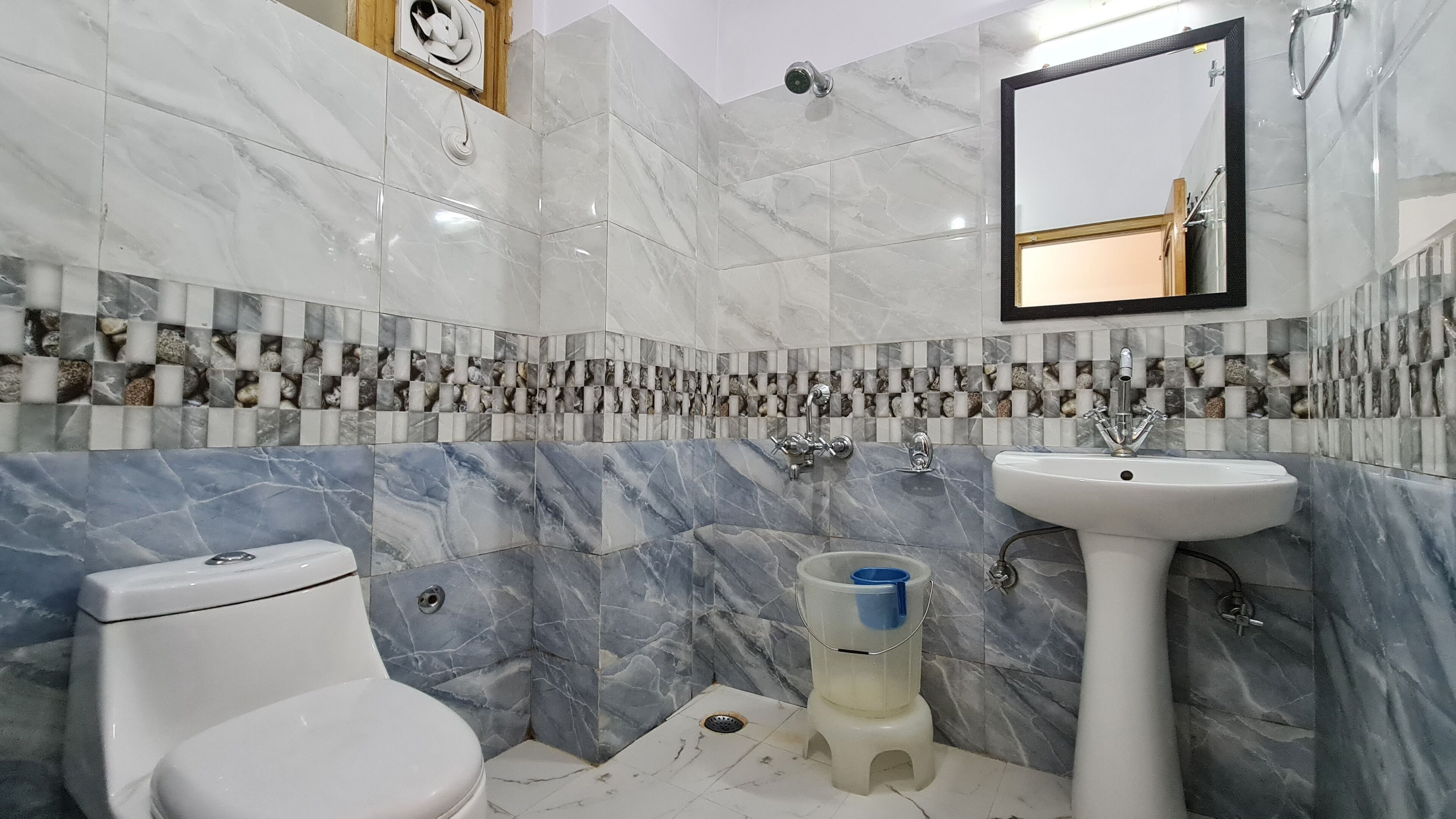 Hotel Chand Himalayan Brothers