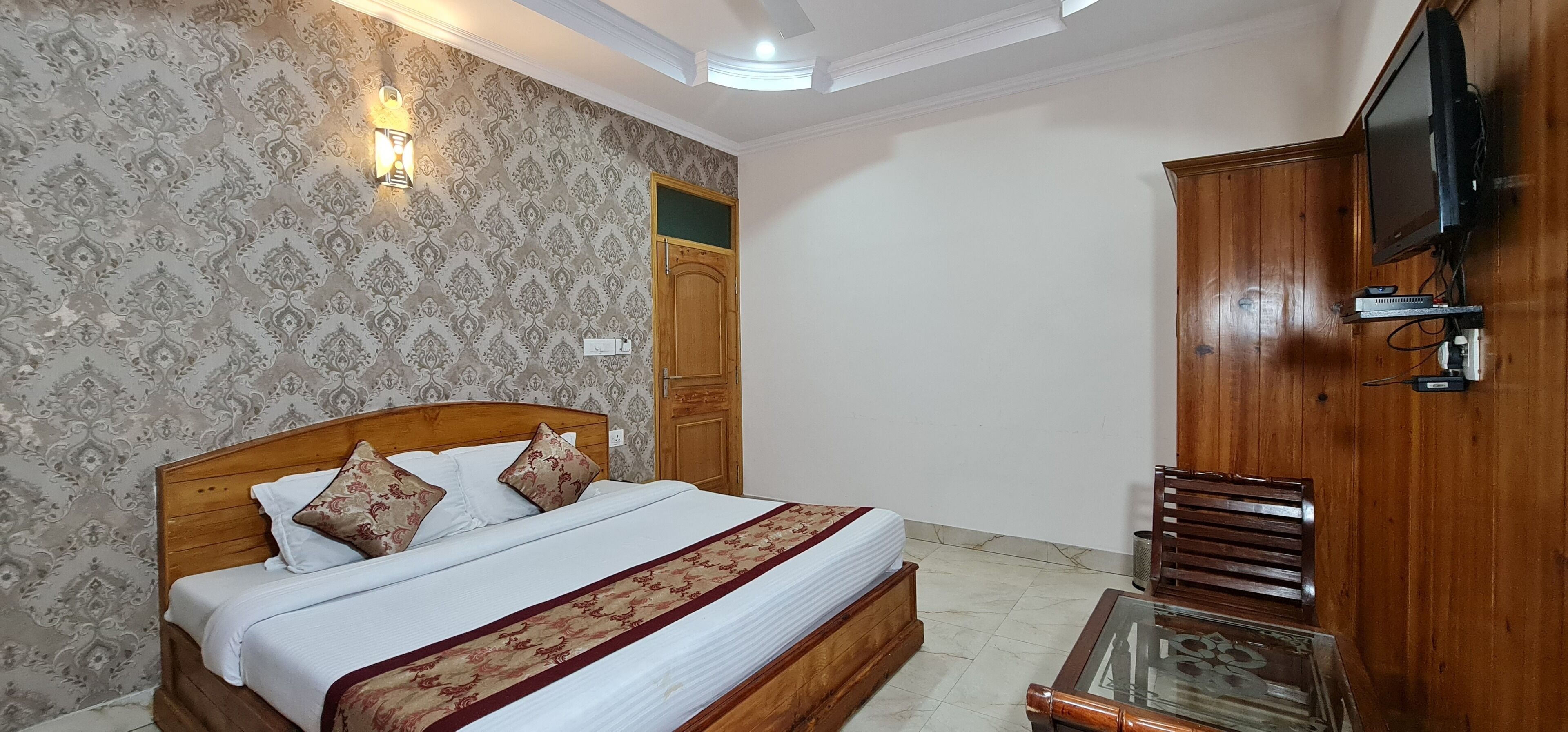 Hotel Chand Himalayan Brothers