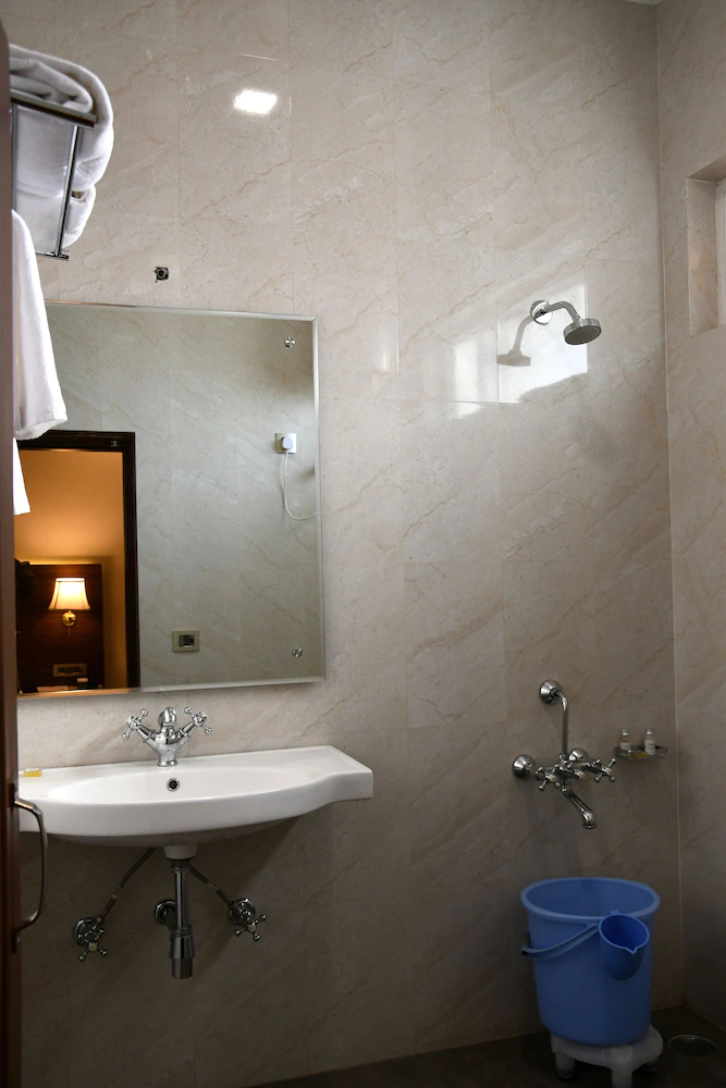 Mastiff Villa Camellia – A Tea Estate Hotel