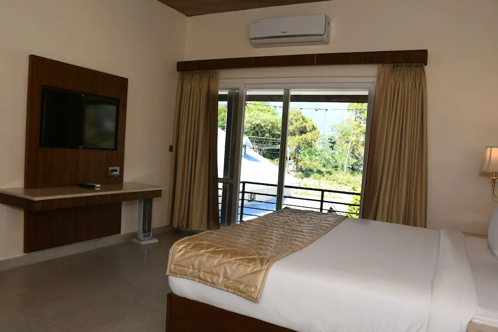 Mastiff Villa Camellia – A Tea Estate Hotel