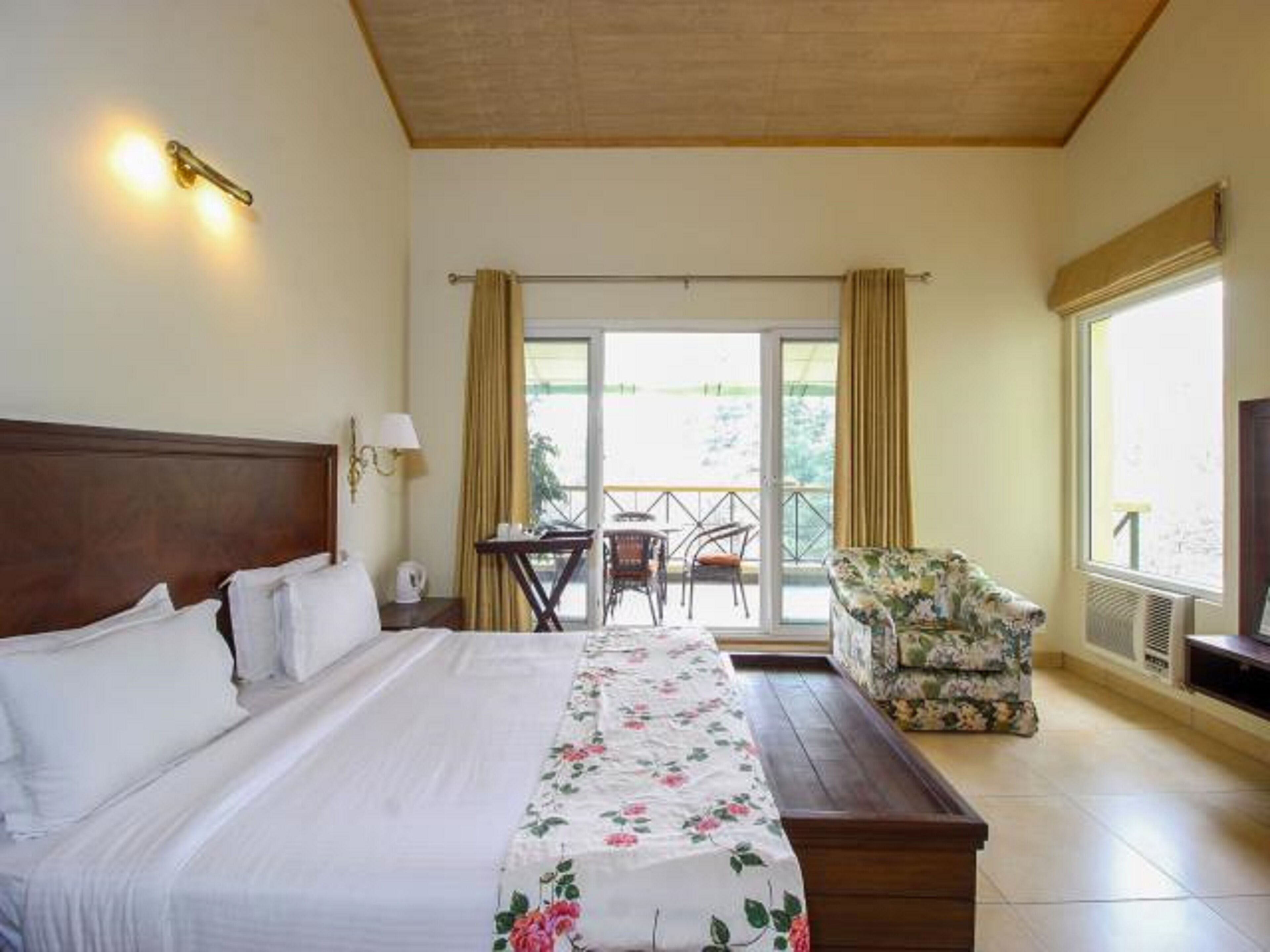 Lamrin Norwood Green, Palampur