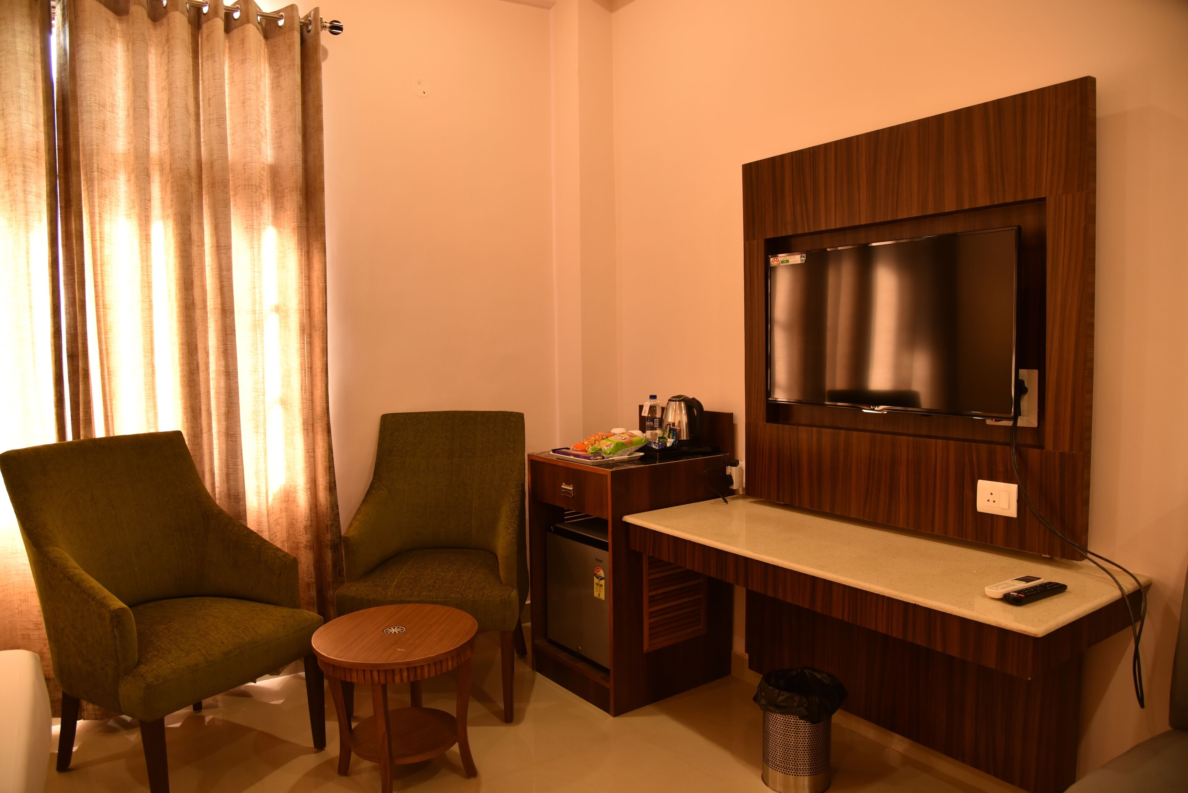 Mastiff Hotel Gopalpur