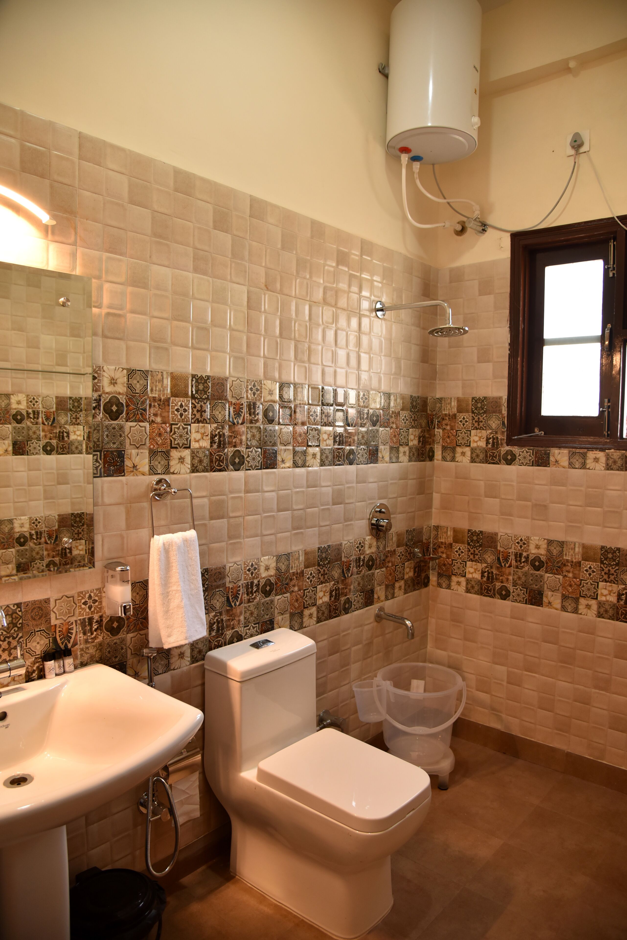 Mastiff Hotel Gopalpur