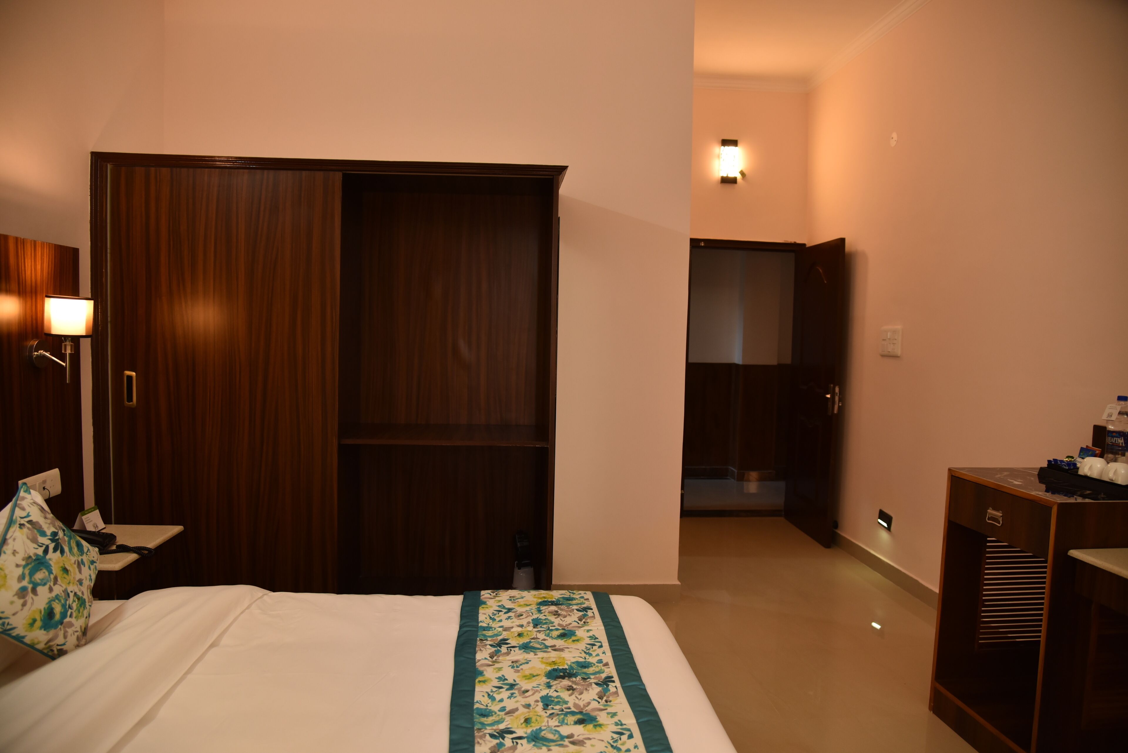 Mastiff Hotel Gopalpur