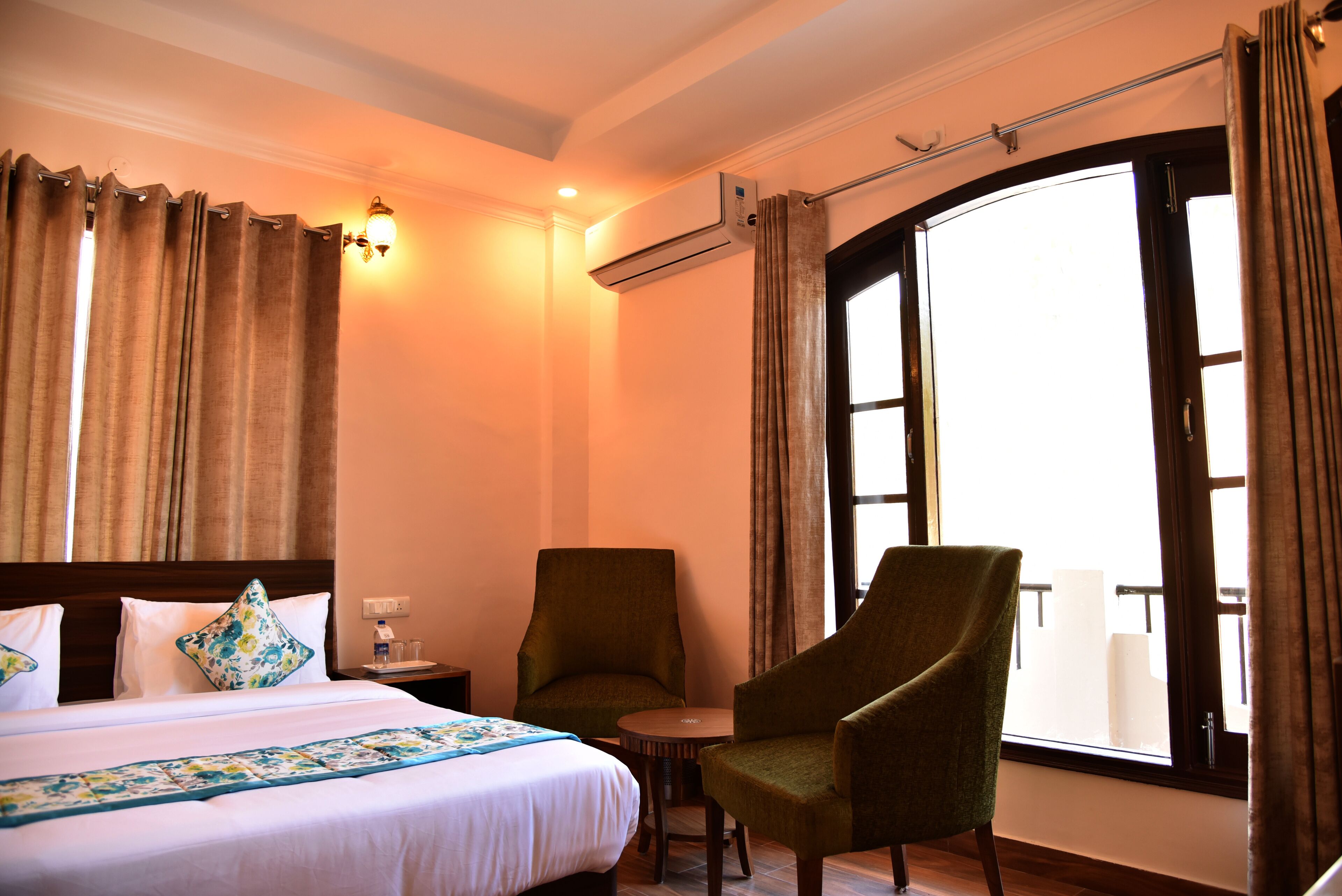 Mastiff Hotel Gopalpur