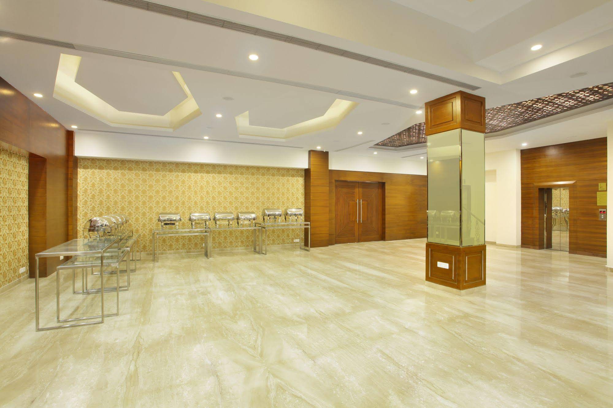 RS Sarovar Portico