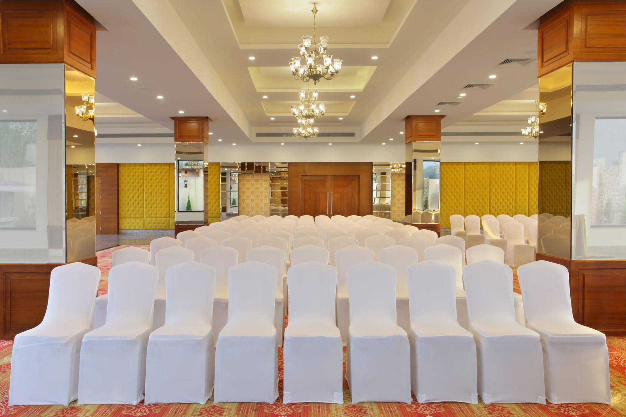 RS Sarovar Portico