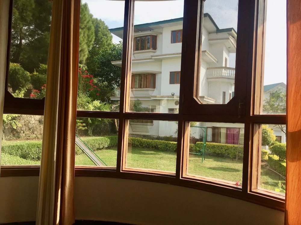 Sai Gardens Holiday Resort & Country Club