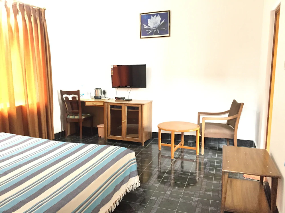 Sai Gardens Holiday Resort & Country Club