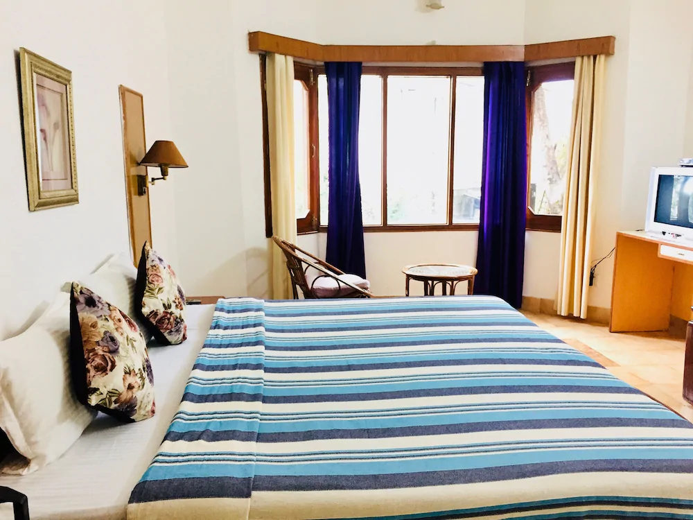 Sai Gardens Holiday Resort & Country Club