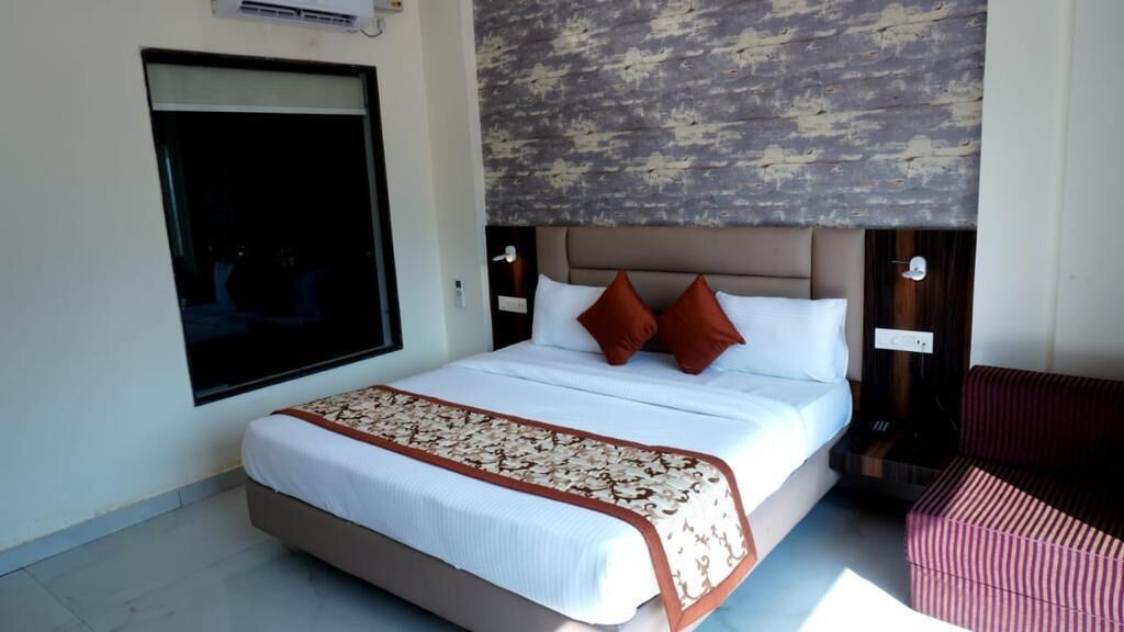 Royal Suites By Park Tree