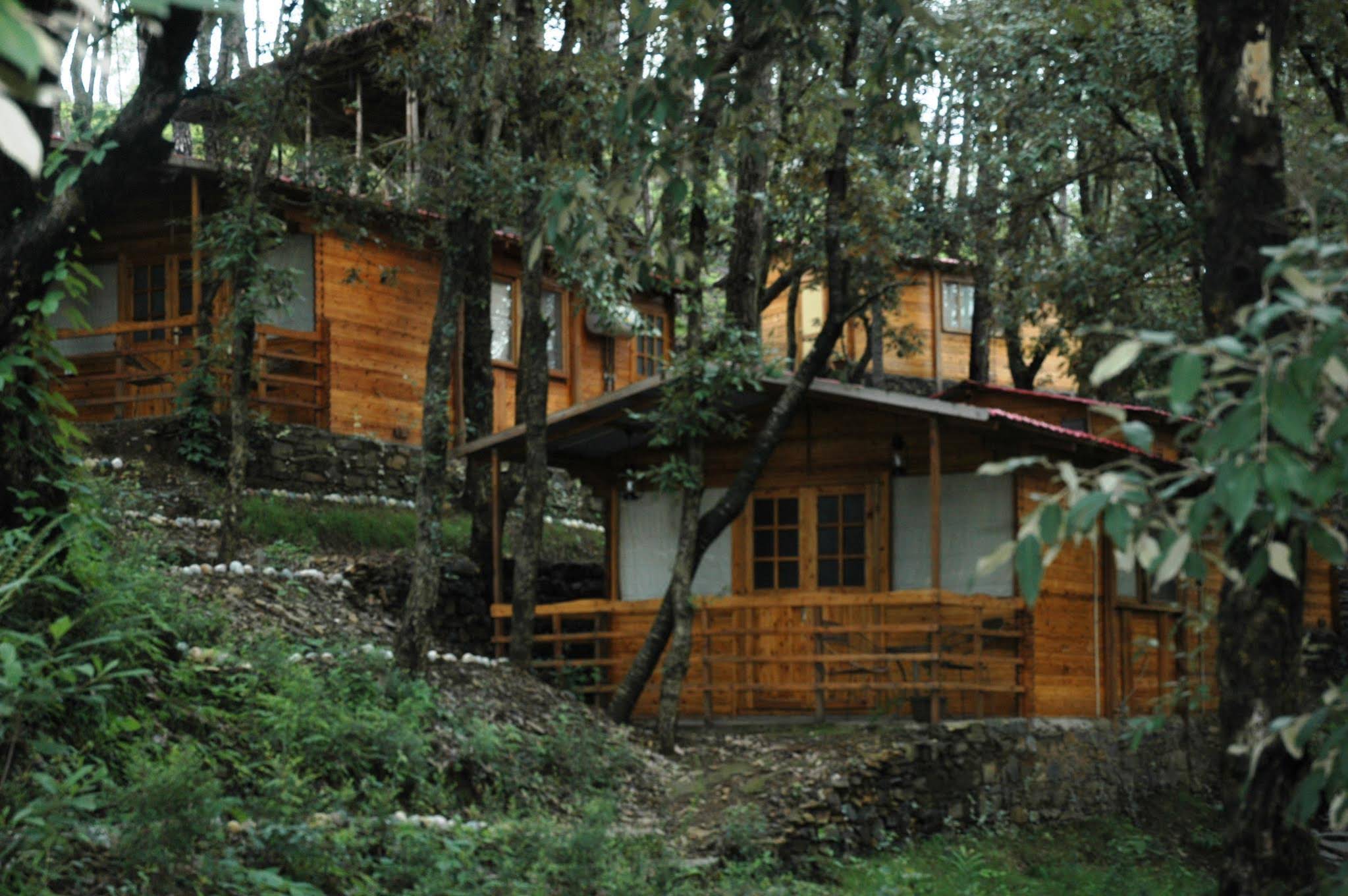 Aamod Resort