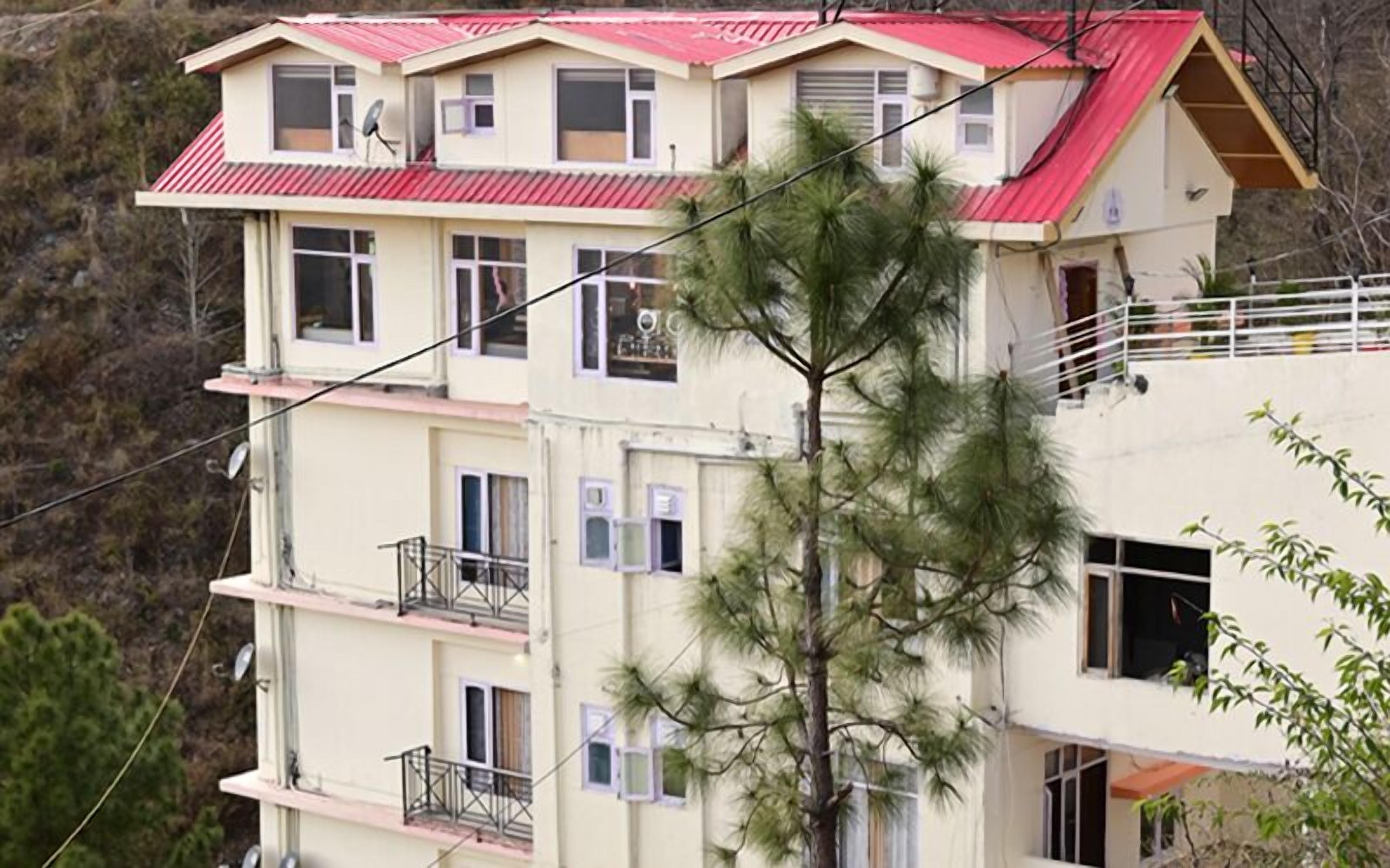Eden Hotel & Resort