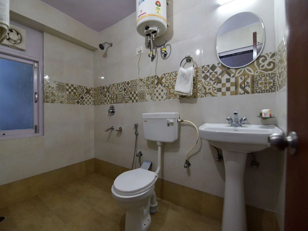 Gautam Regency By OYO Rooms
