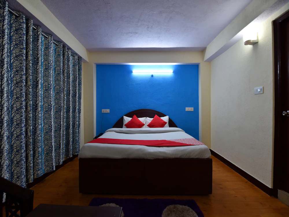 Gautam Regency By OYO Rooms