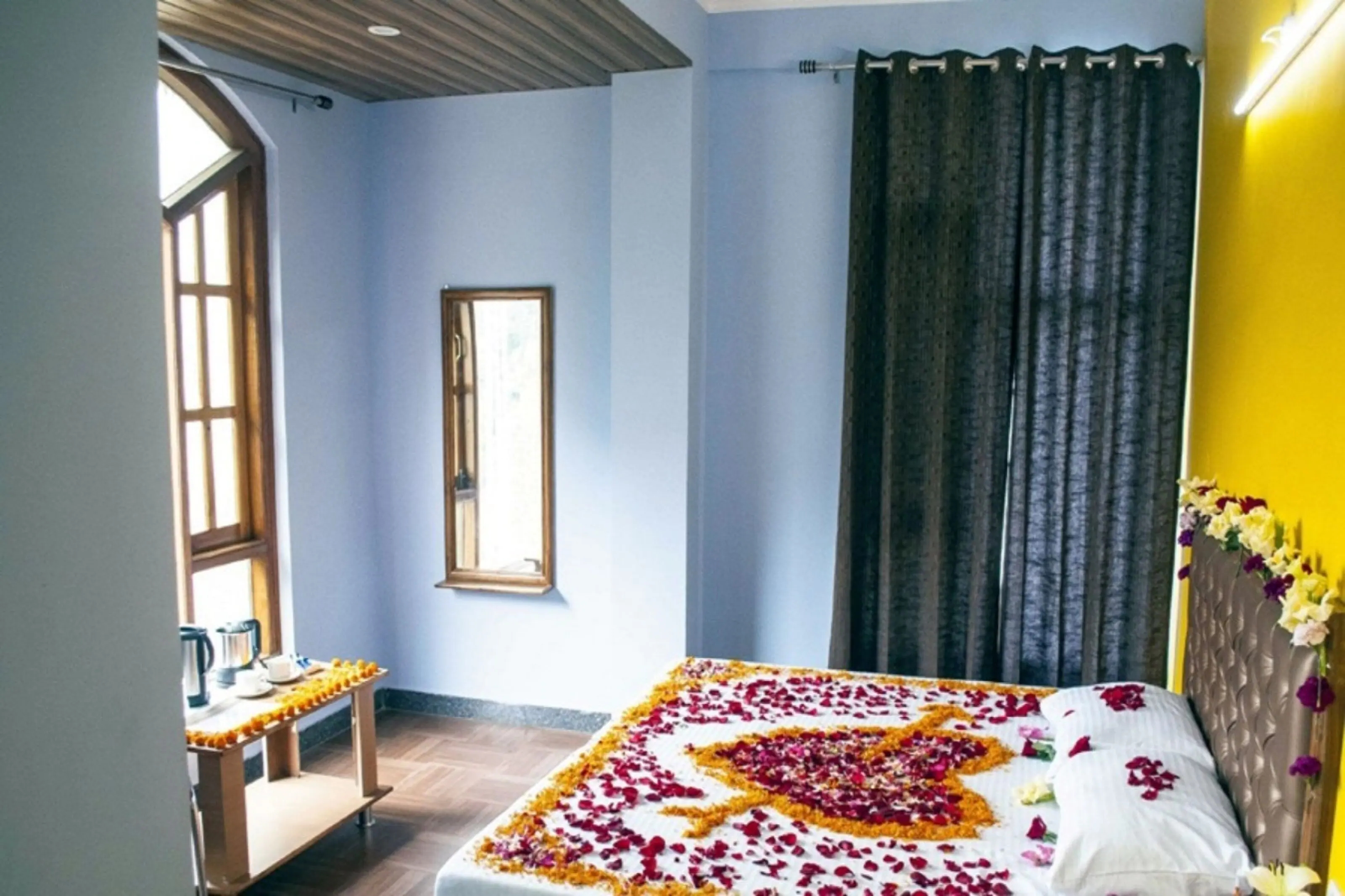 Goroomgo Hills View Shimla