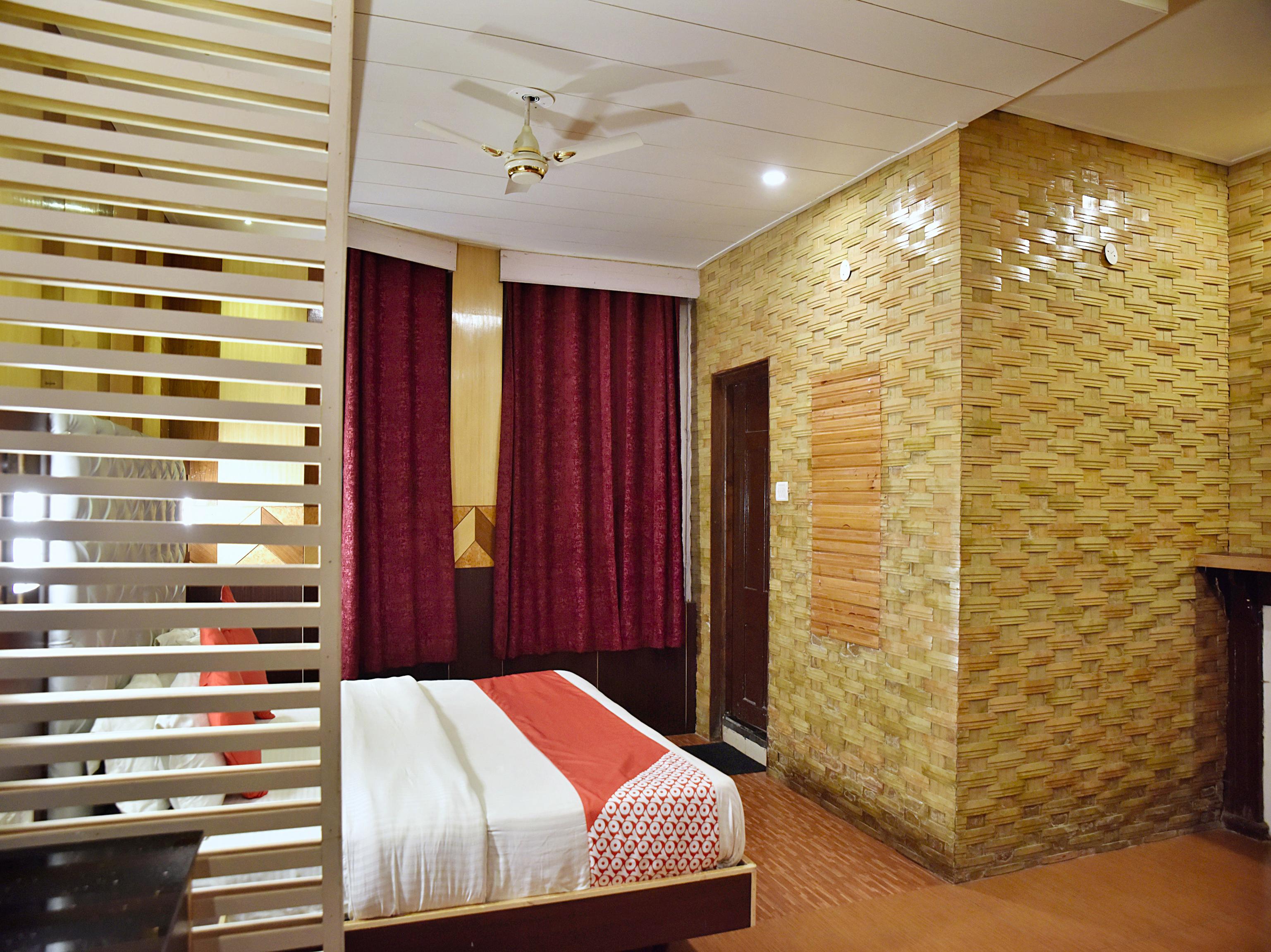 Hotel Ganga by OYO