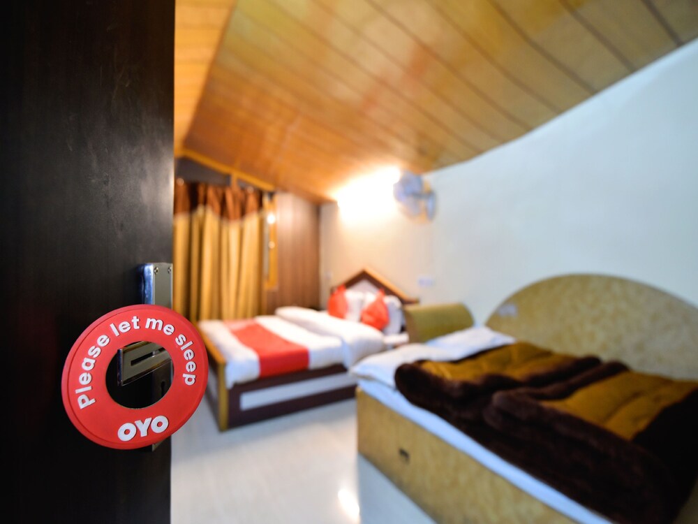 Hotel Royal View by OYO Rooms