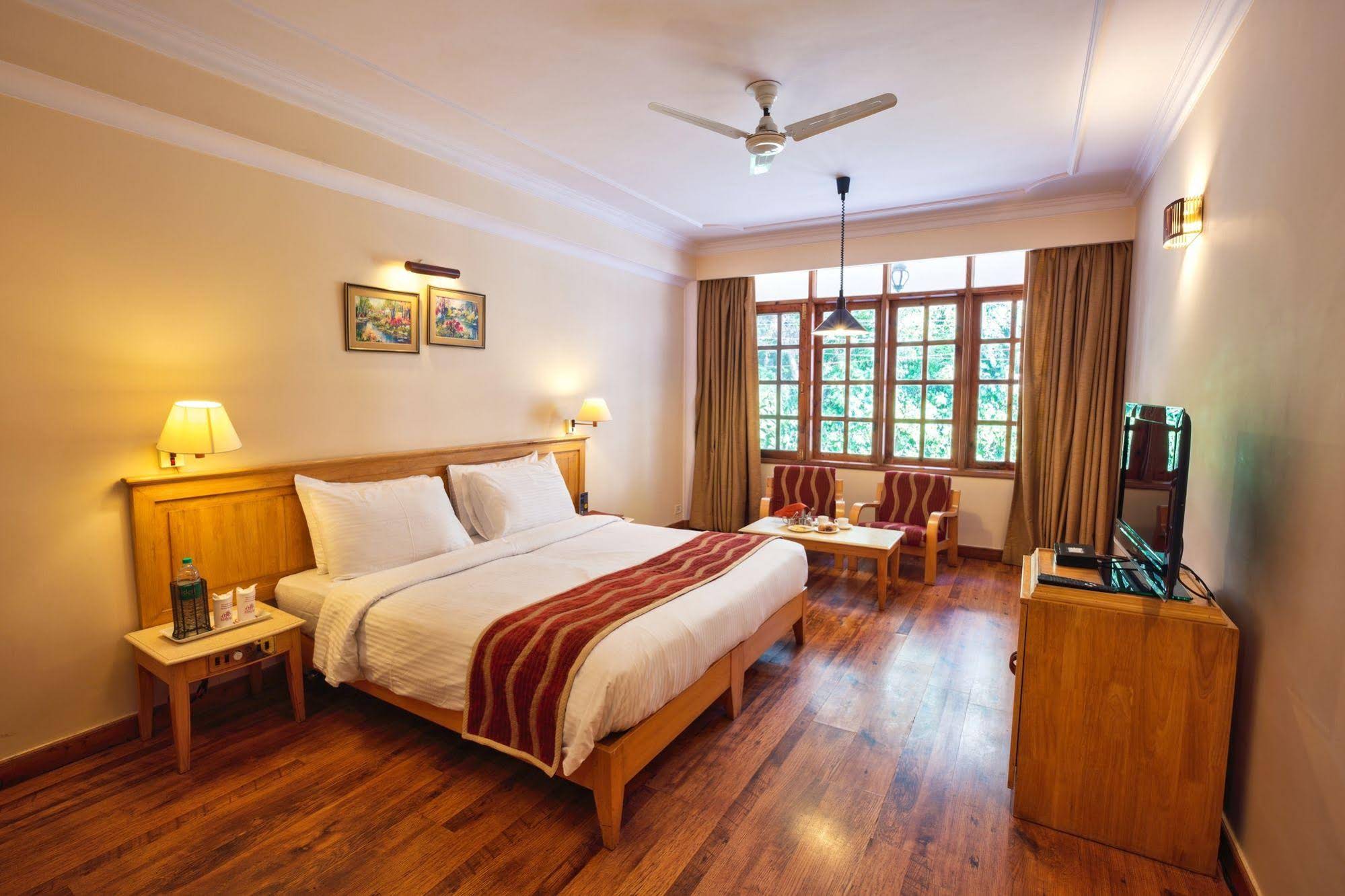 Hotel Willow Banks