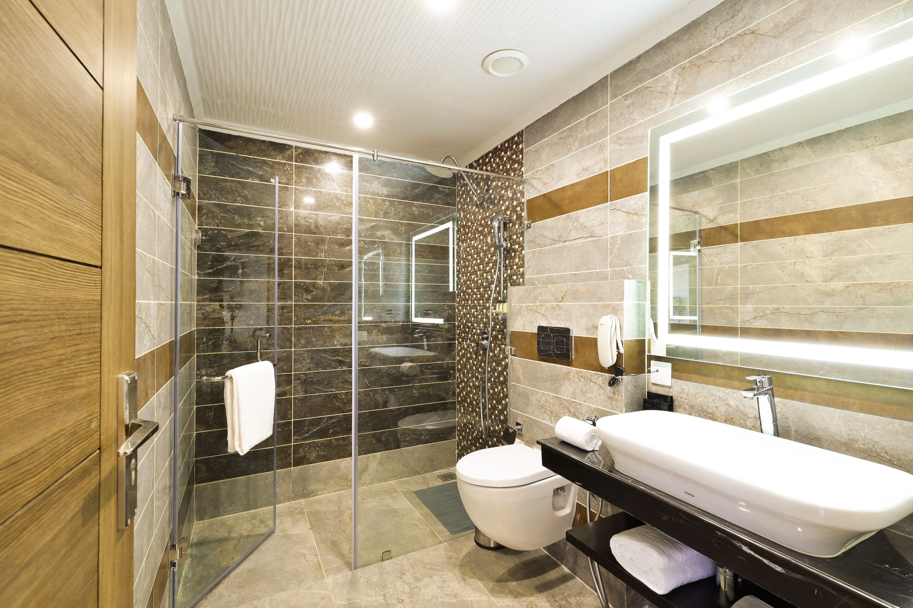 Justa Cliffend Resort & Spa Mashobra
