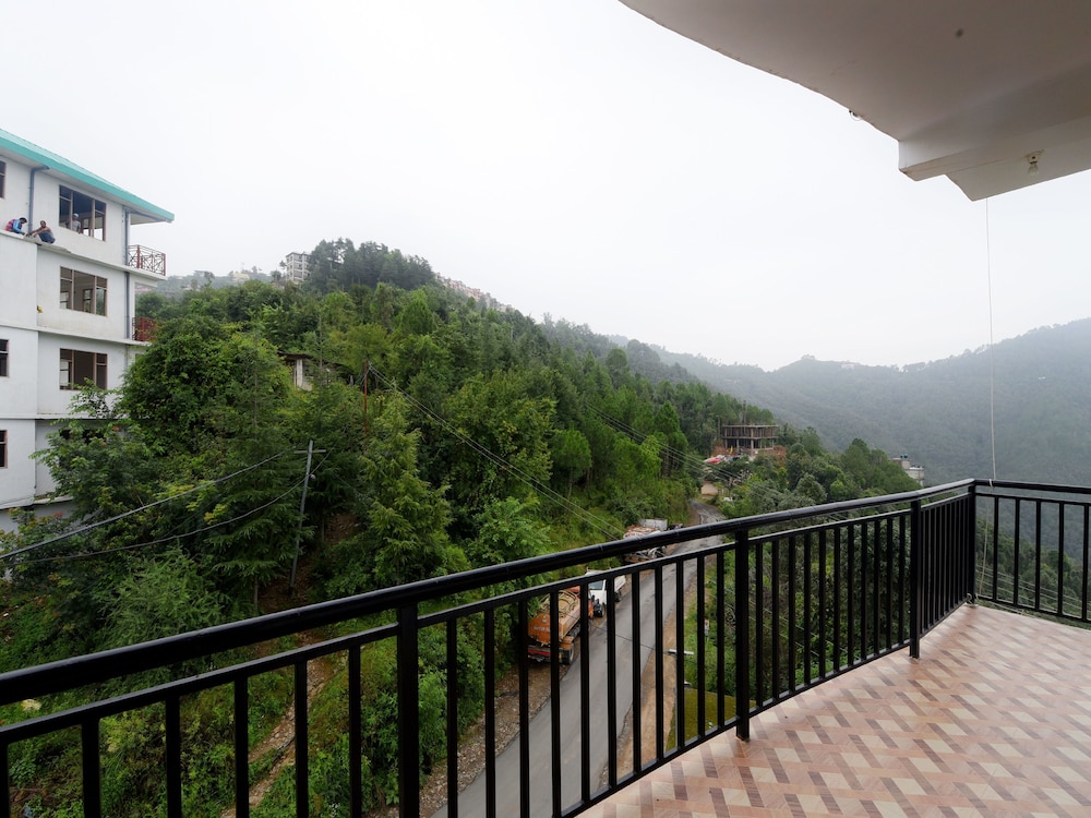 Khushala Valley View by OYO Rooms