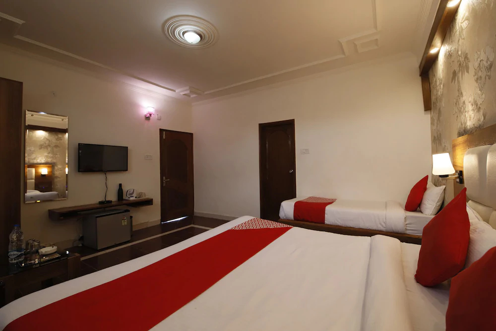 Shimla Palace By OYO Rooms