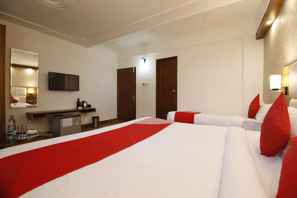 Shimla Palace By OYO Rooms