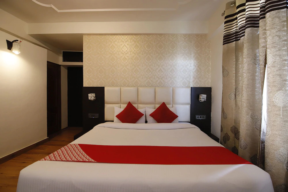 Shimla Palace By OYO Rooms
