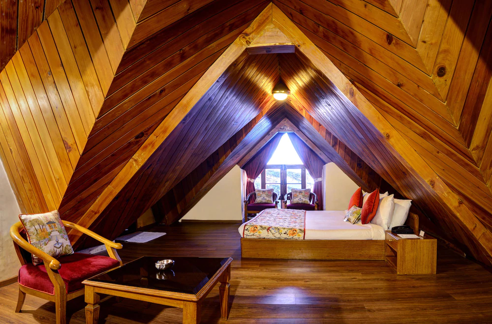 Summit Le Royale