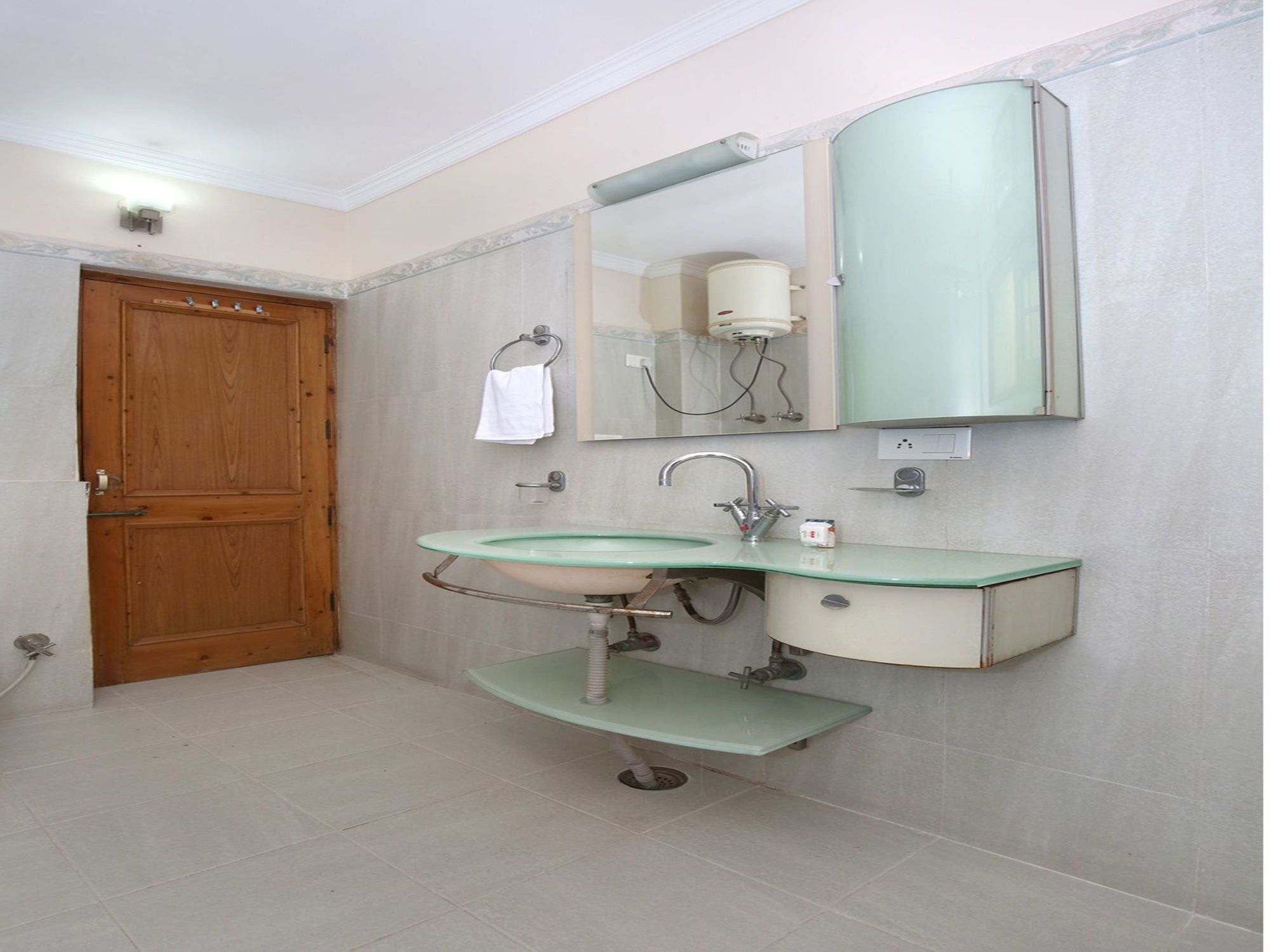 Neovedic Resort