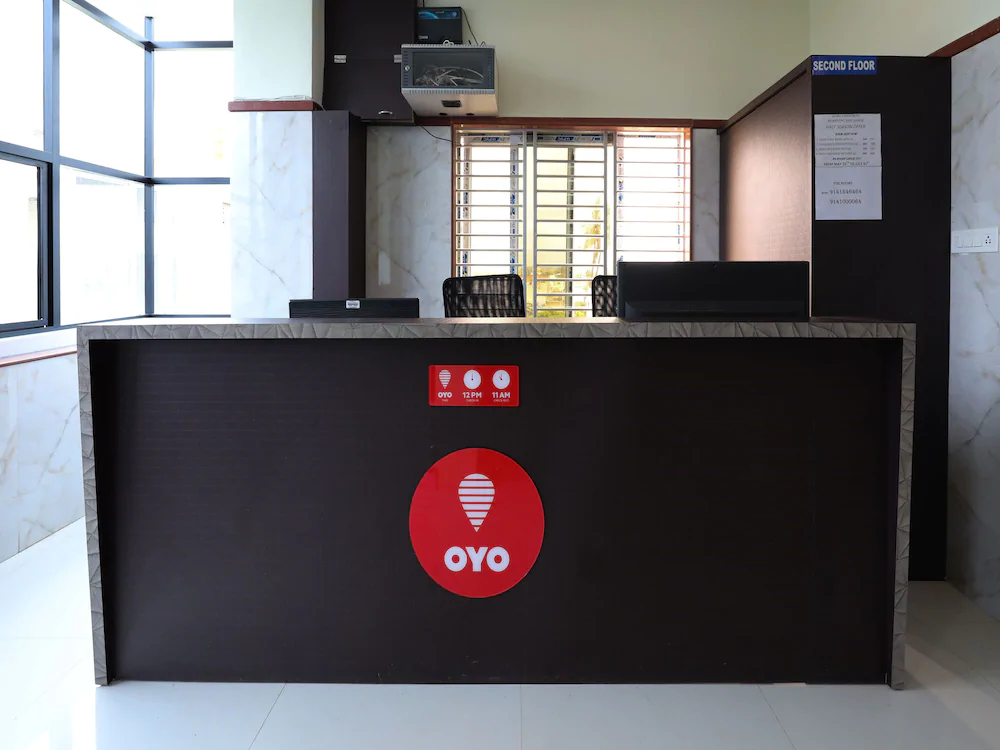 Guru Comforts By OYO Rooms