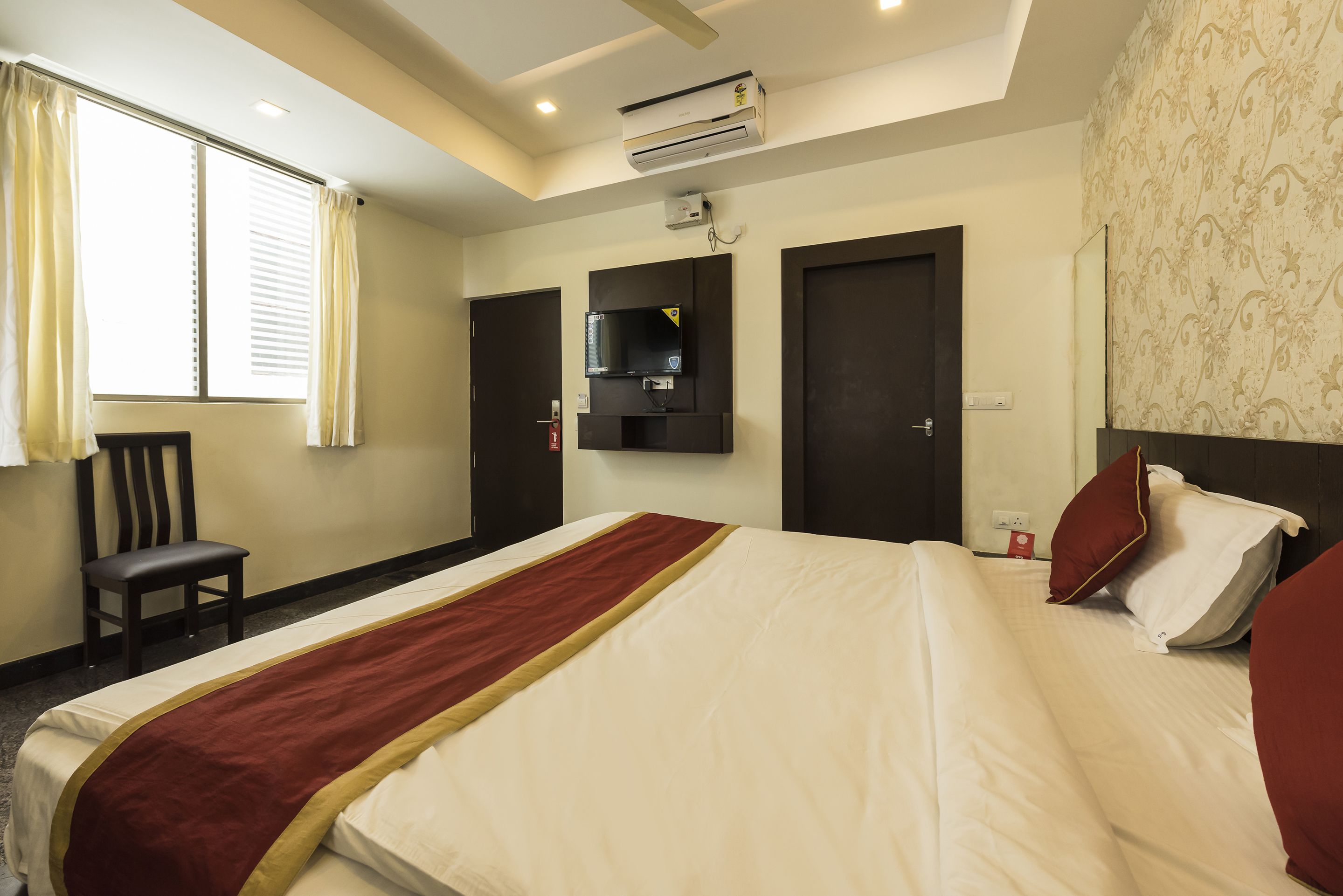 Silver Suites by OYO