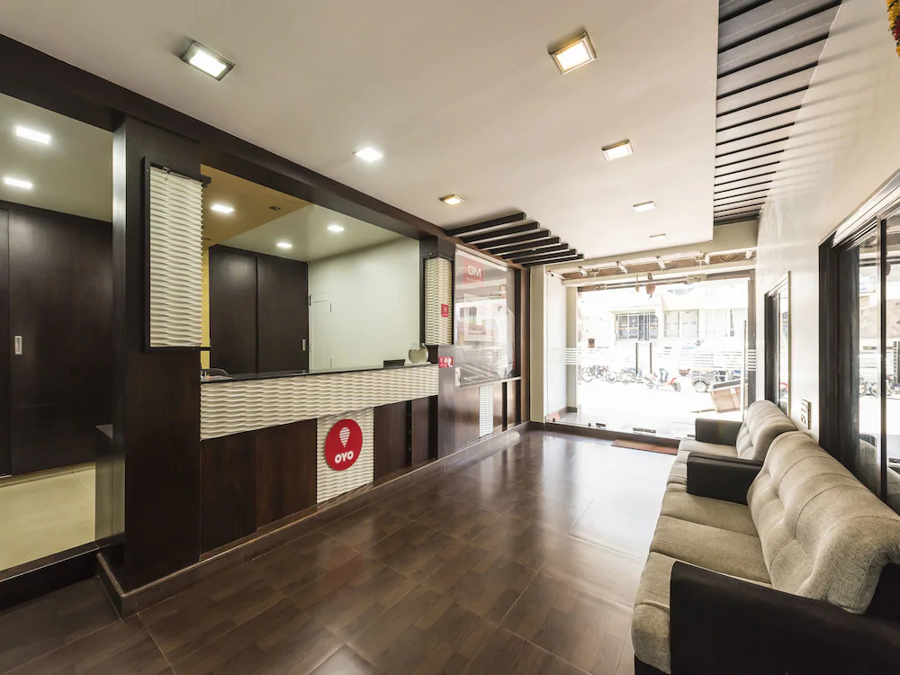 Sri Venkatesha Residency By OYO Rooms