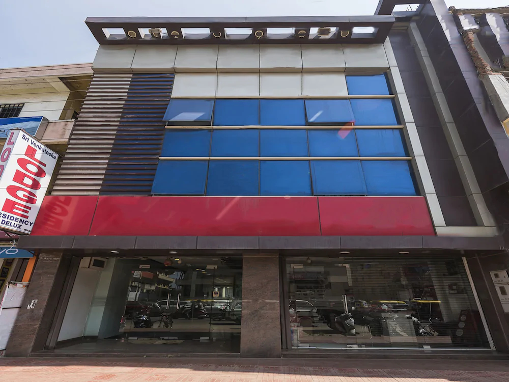 Sri Venkatesha Residency By OYO Rooms
