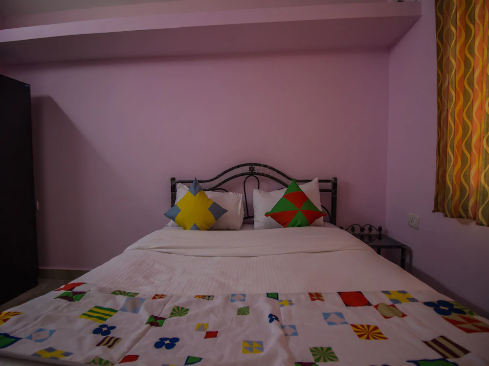OYO Home 13914 Graceful Studio