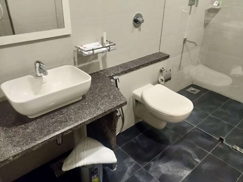 37th Crescent Boutique Suites by OYO