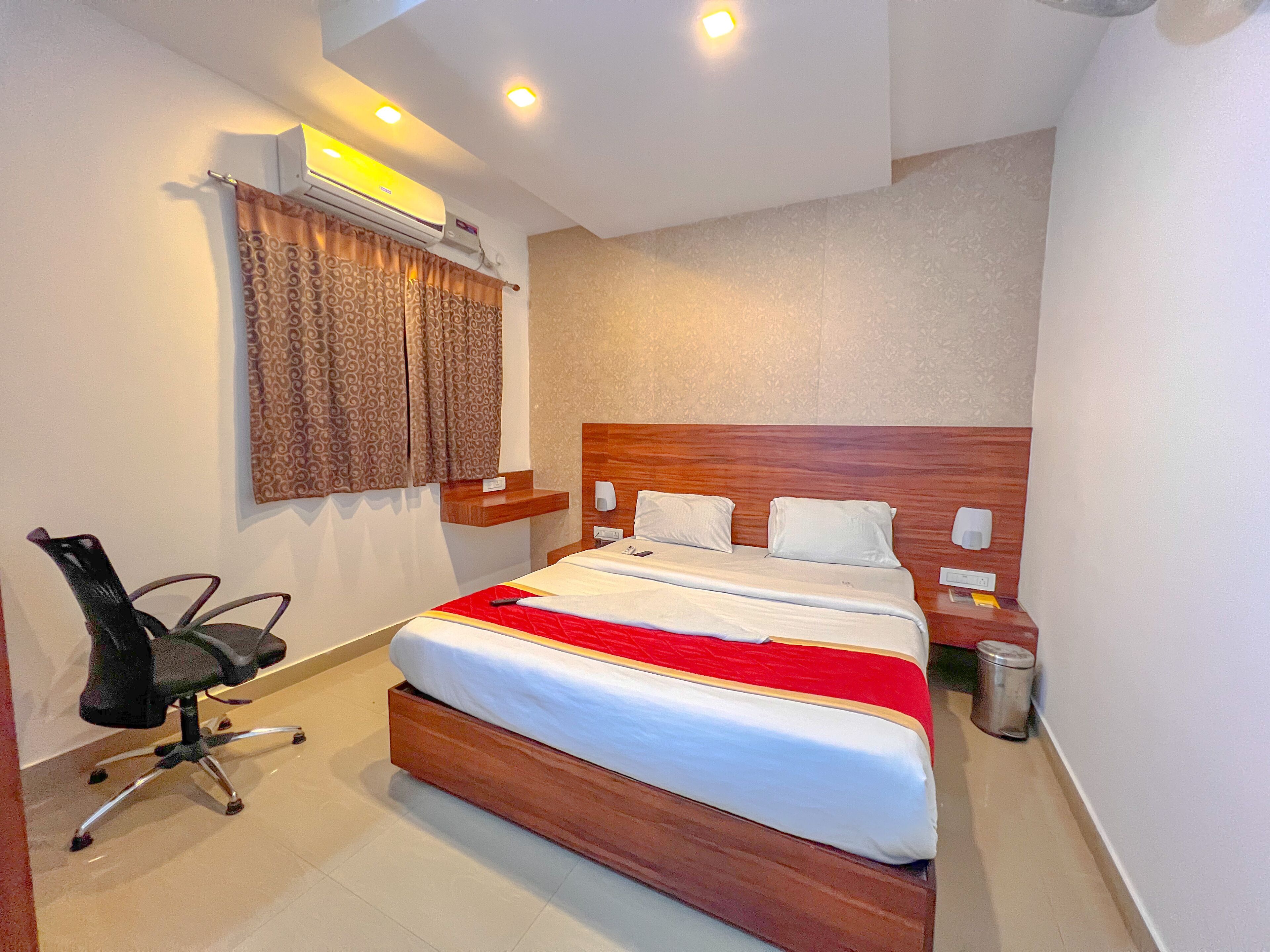 Aero Hotel