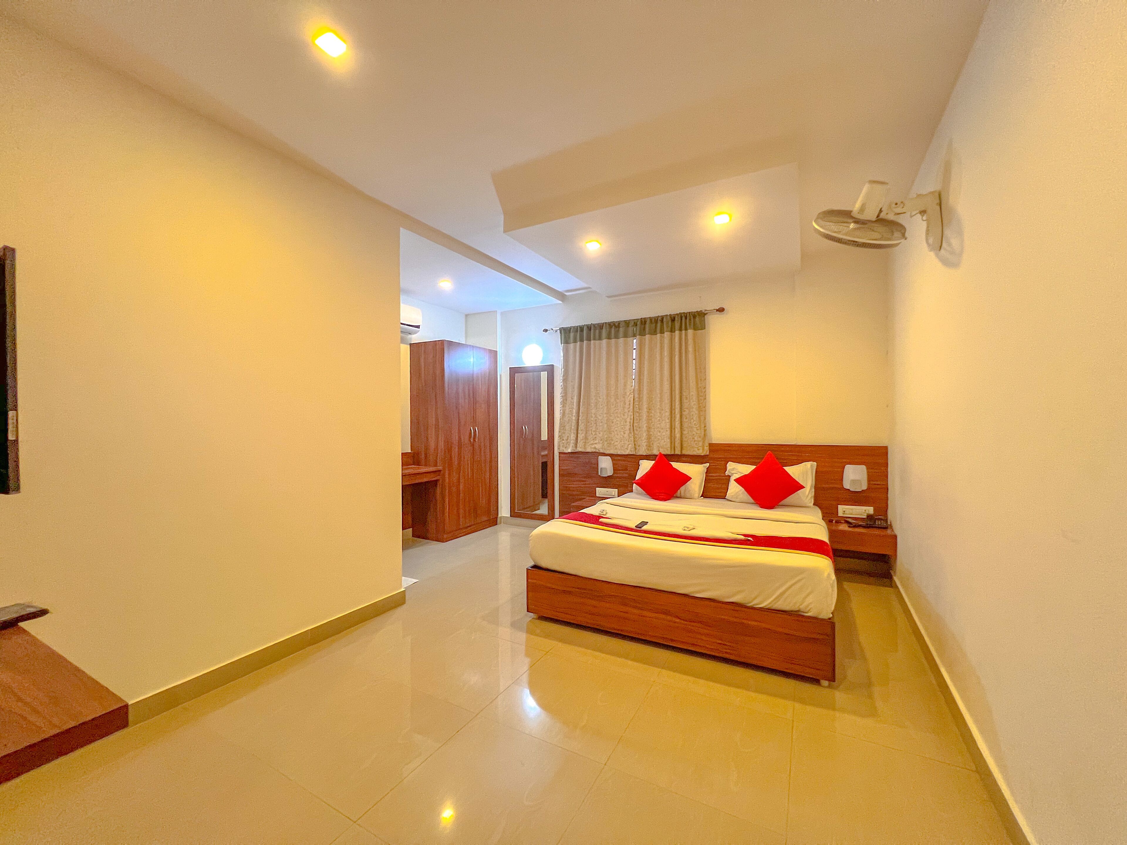 Aero Hotel