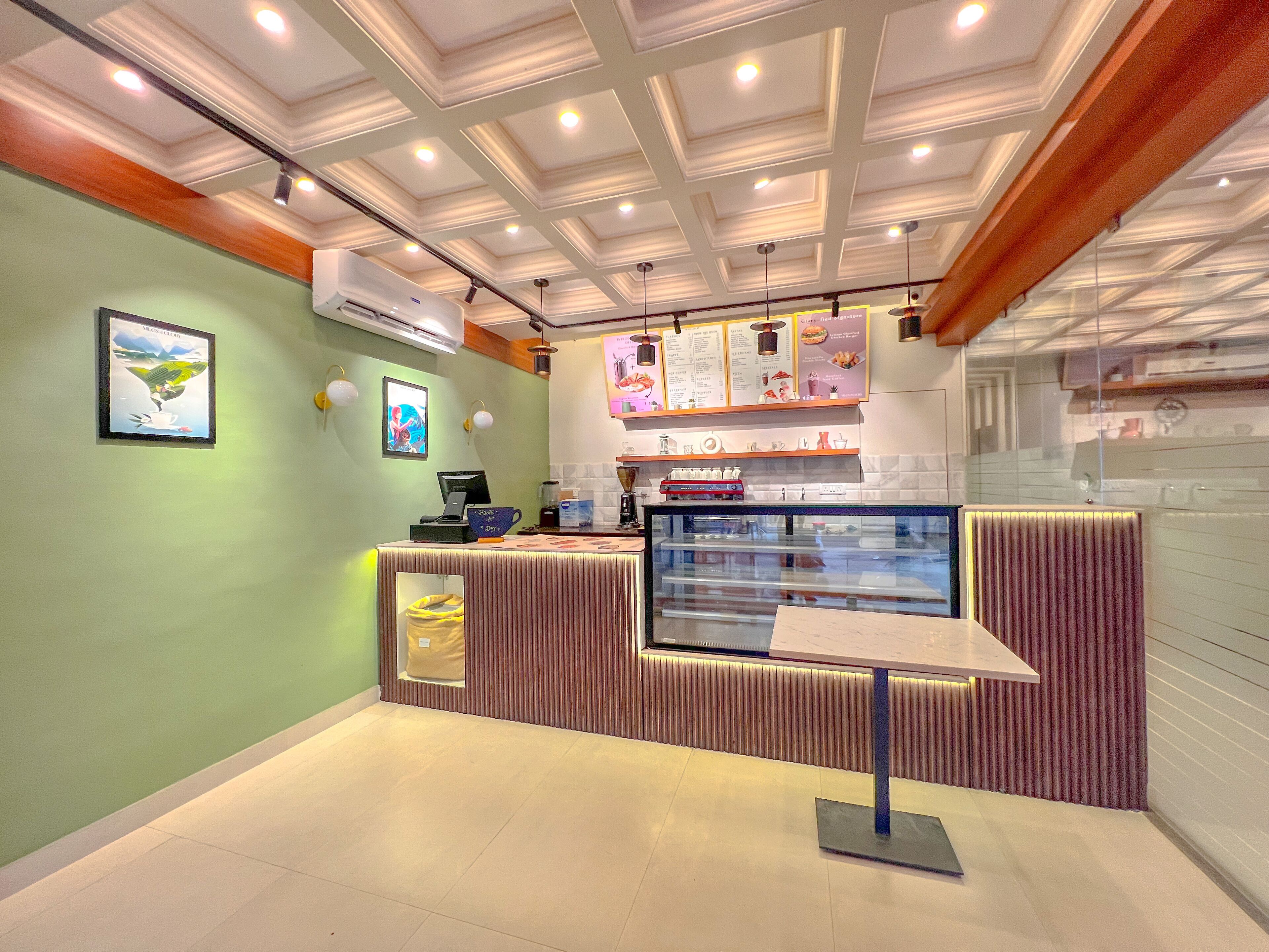 Aero Hotel