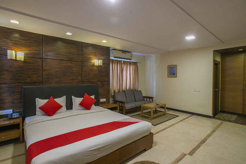 Agi Dynasty Suites By OYO Rooms