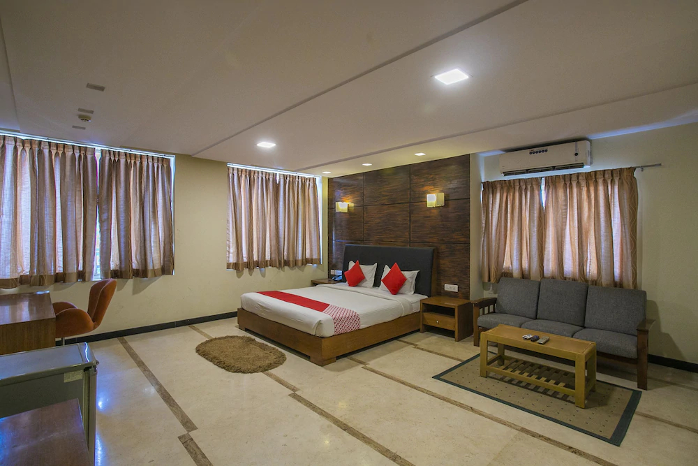 Agi Dynasty Suites By OYO Rooms