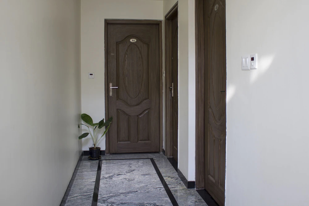 Aira Apartments by OYO Rooms