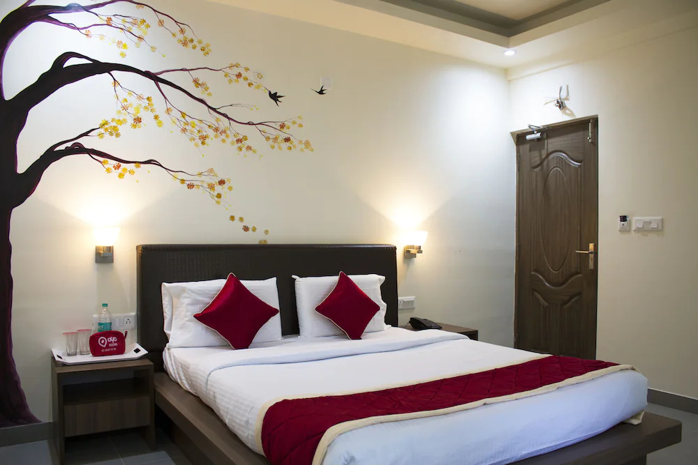 Aira Apartments by OYO Rooms