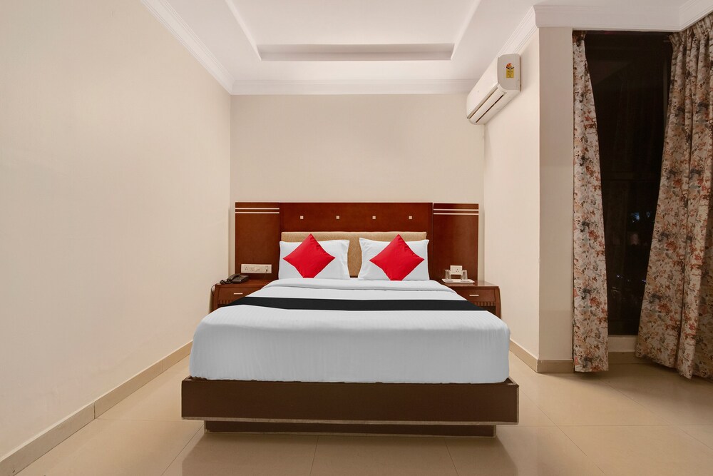 Amethyst Business Hotel by OYO Rooms
