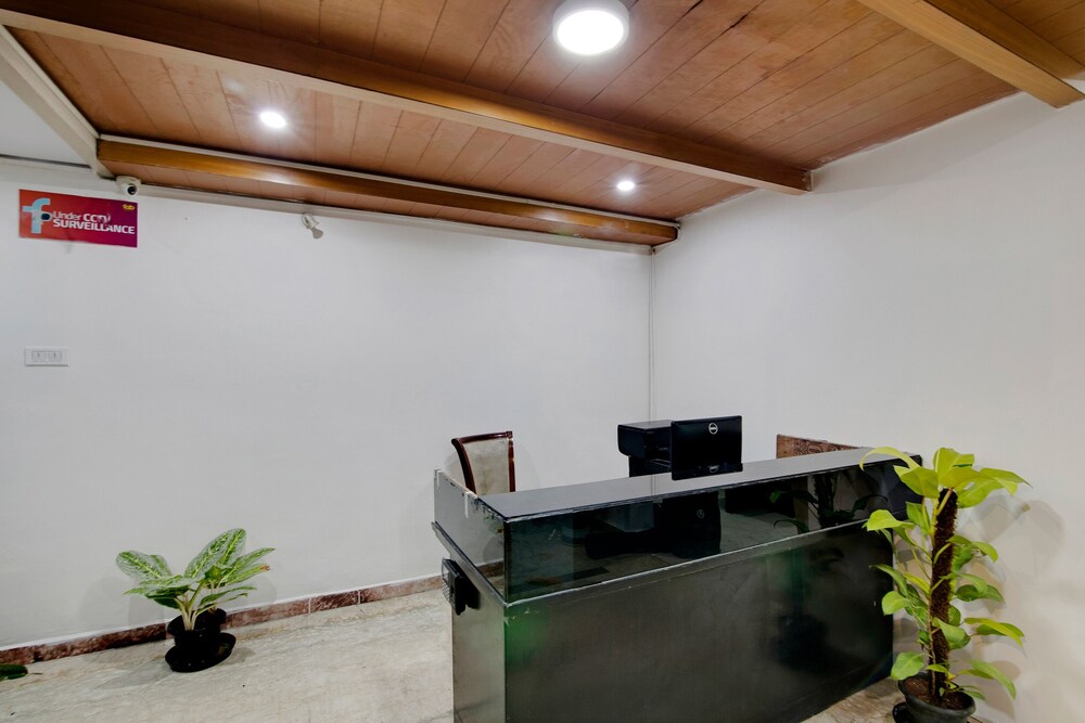 Amethyst Business Hotel by OYO Rooms